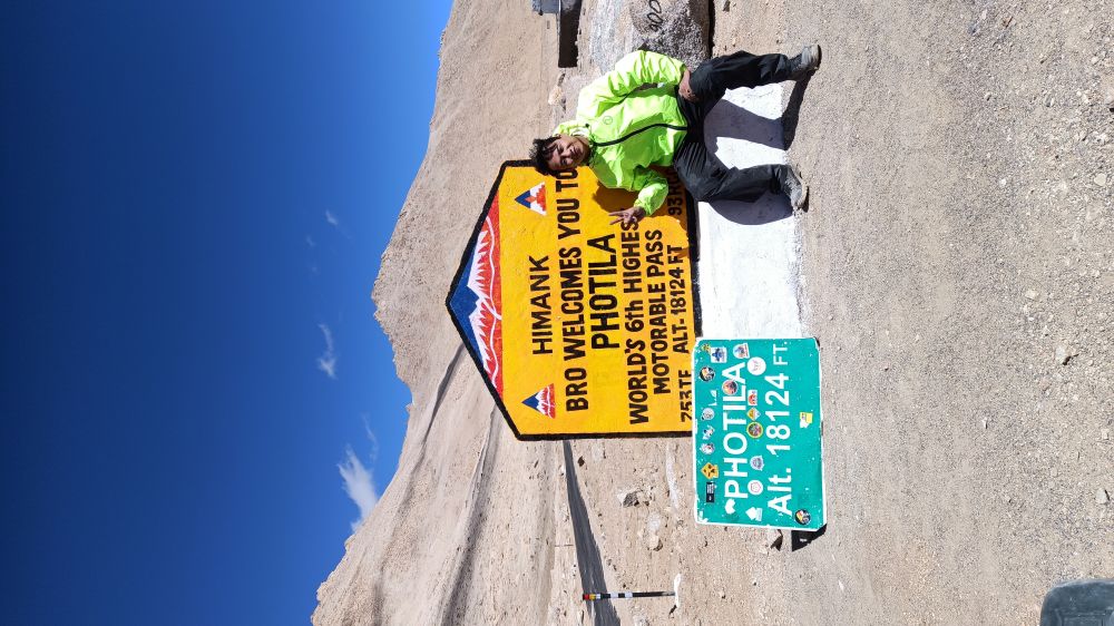 At Photila, Himank