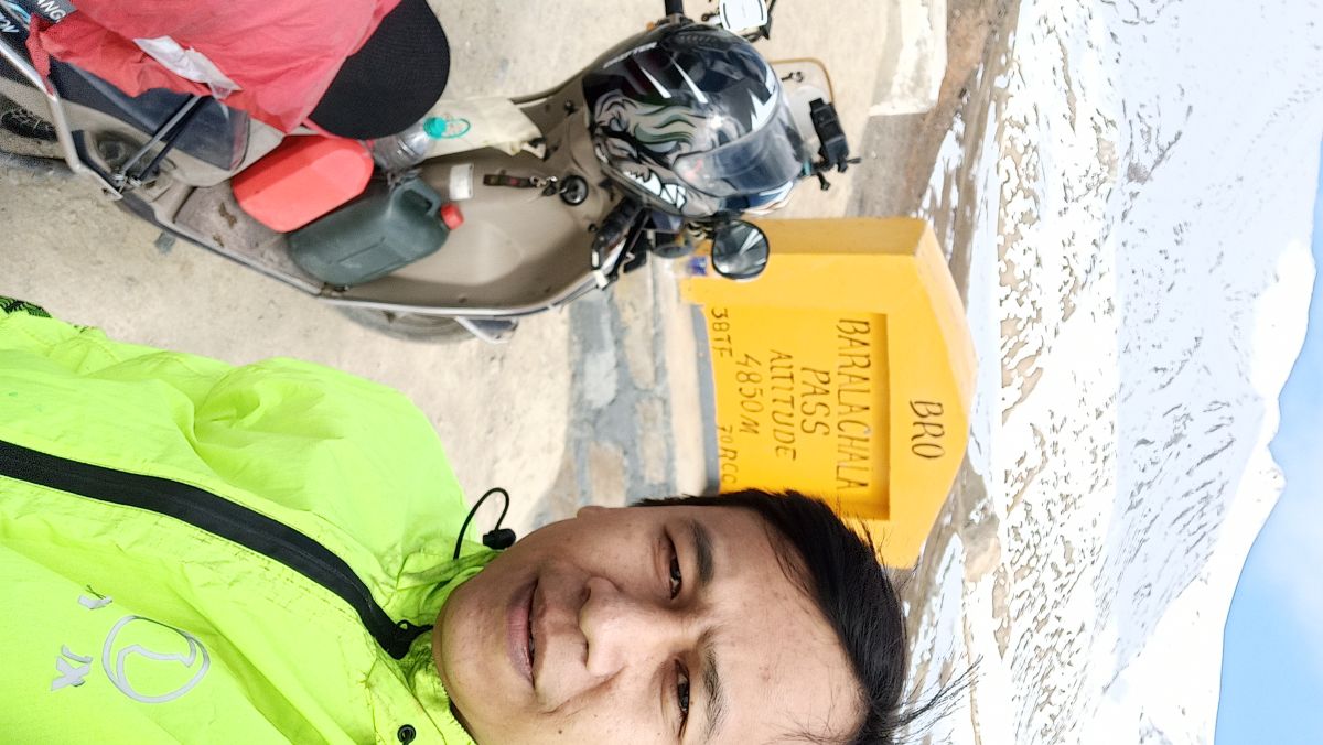 At Baralachala Pass